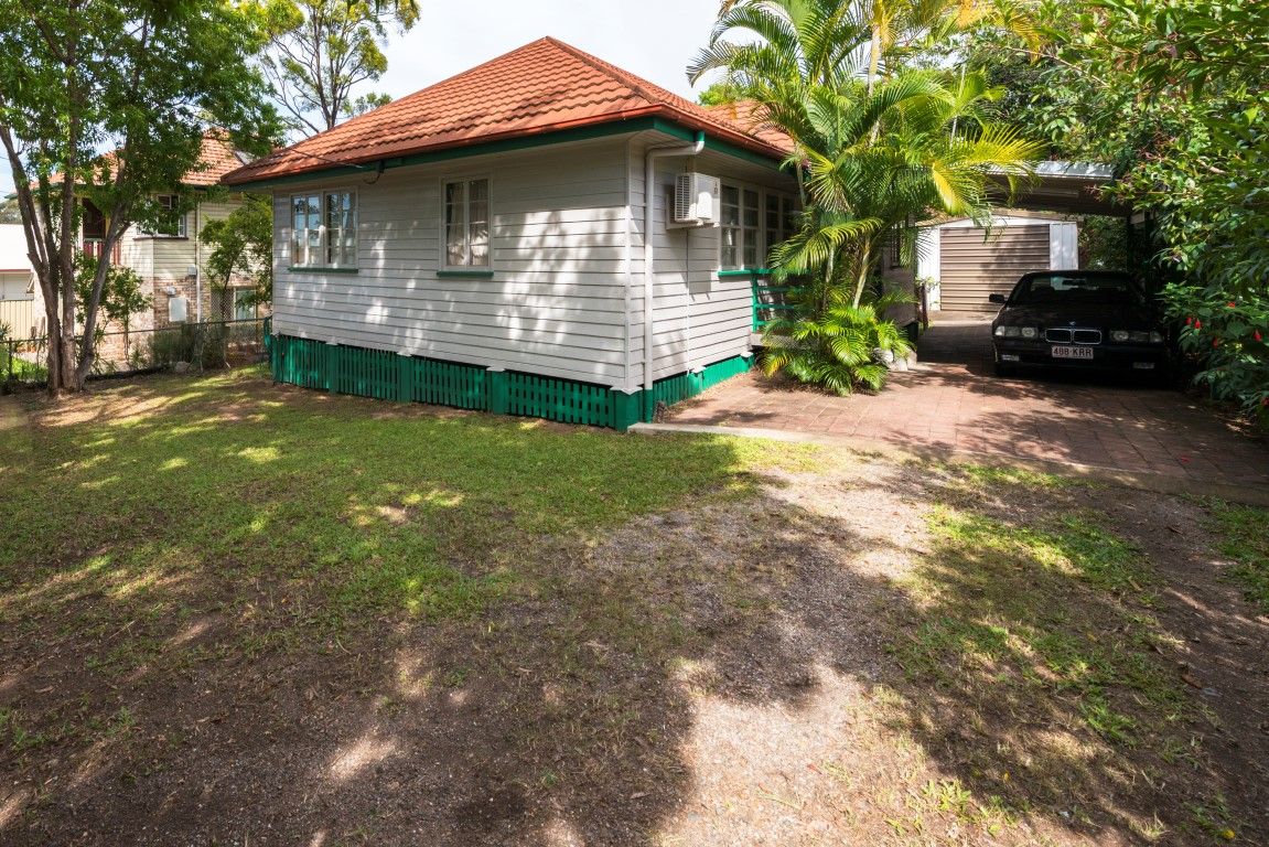 1181 Cavendish Road, MOUNT GRAVATT EAST, QLD 4122