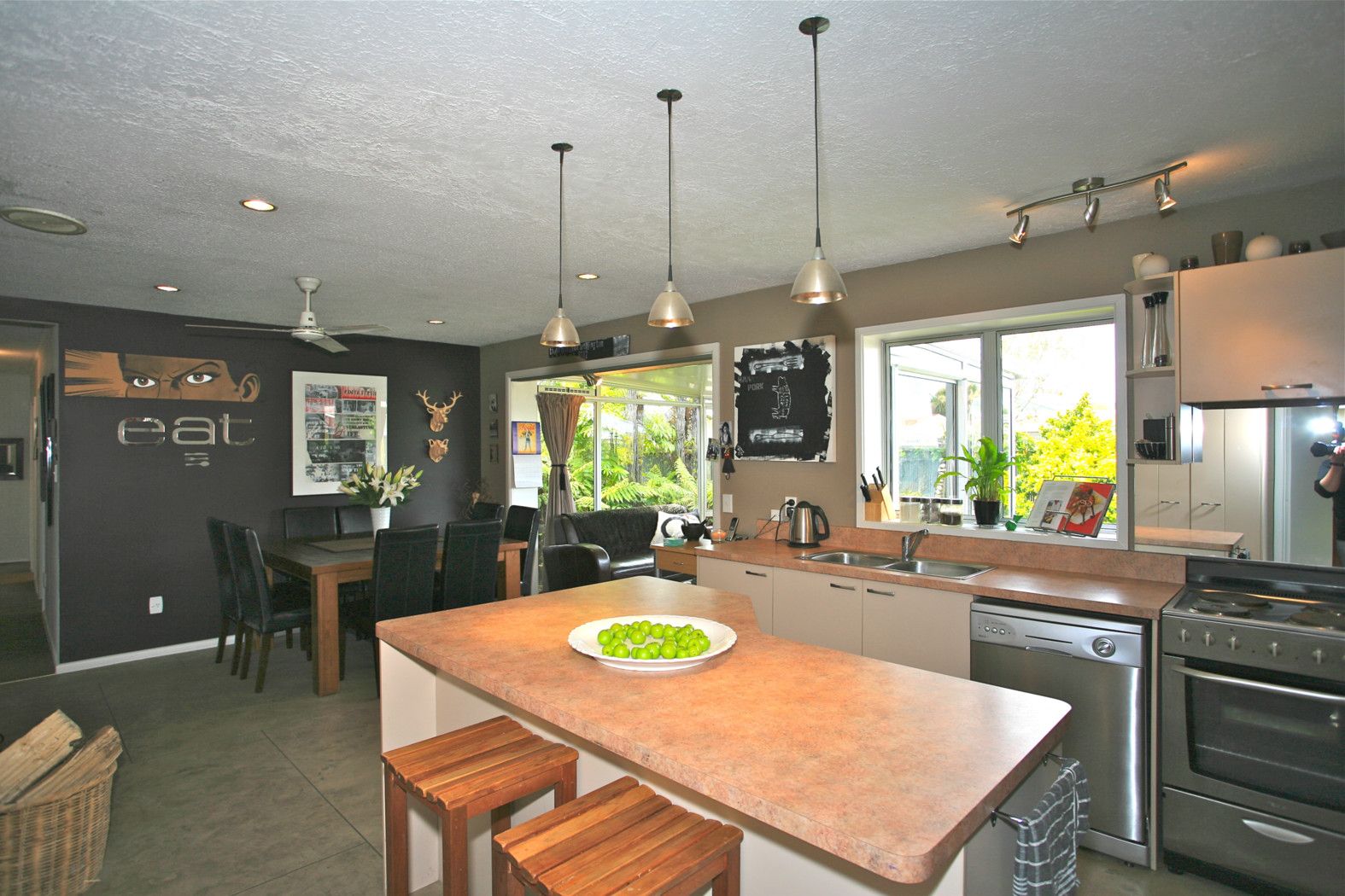 36 Seymour Street, HORNBY, Christchurch City
