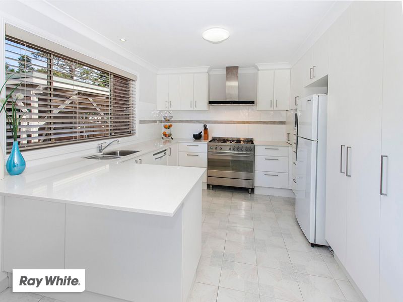 57 Hoskings Crescent, KIAMA DOWNS, NSW 2533