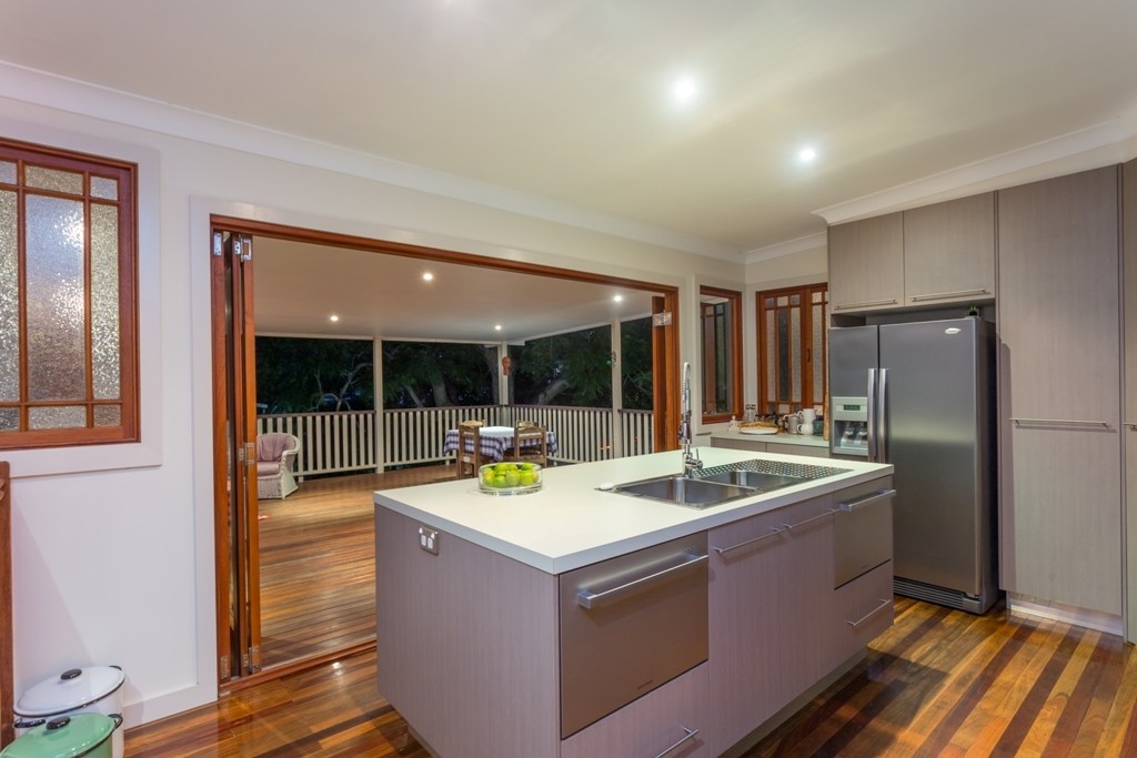11 Prince Street, GRANGE, QLD 4051