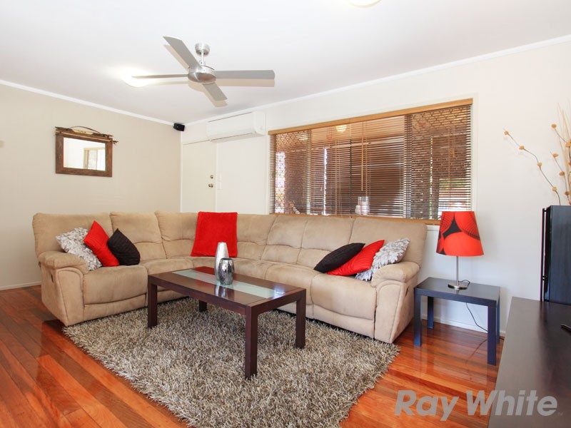 4 Caradon Street, ALBANY CREEK, QLD 4035