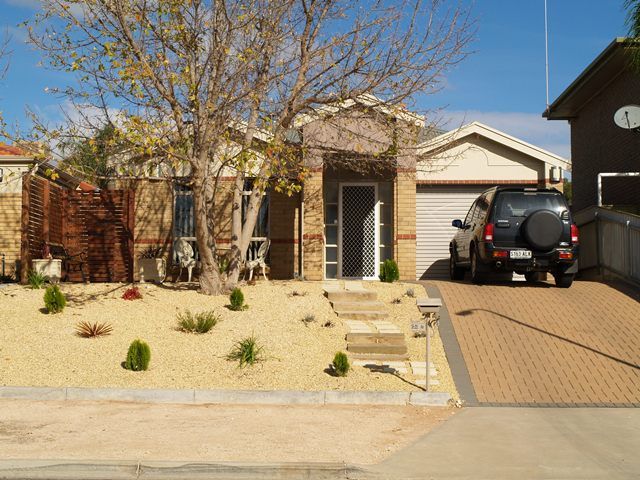 25A Harden Street, WAIKERIE, SA 5330
