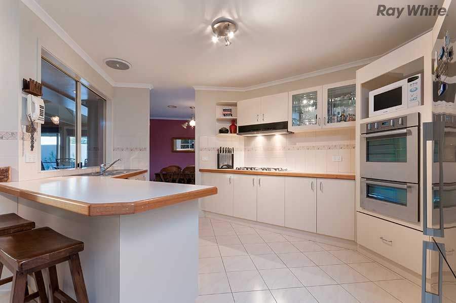 10 Bhangoo Court, SYDENHAM, VIC 3037