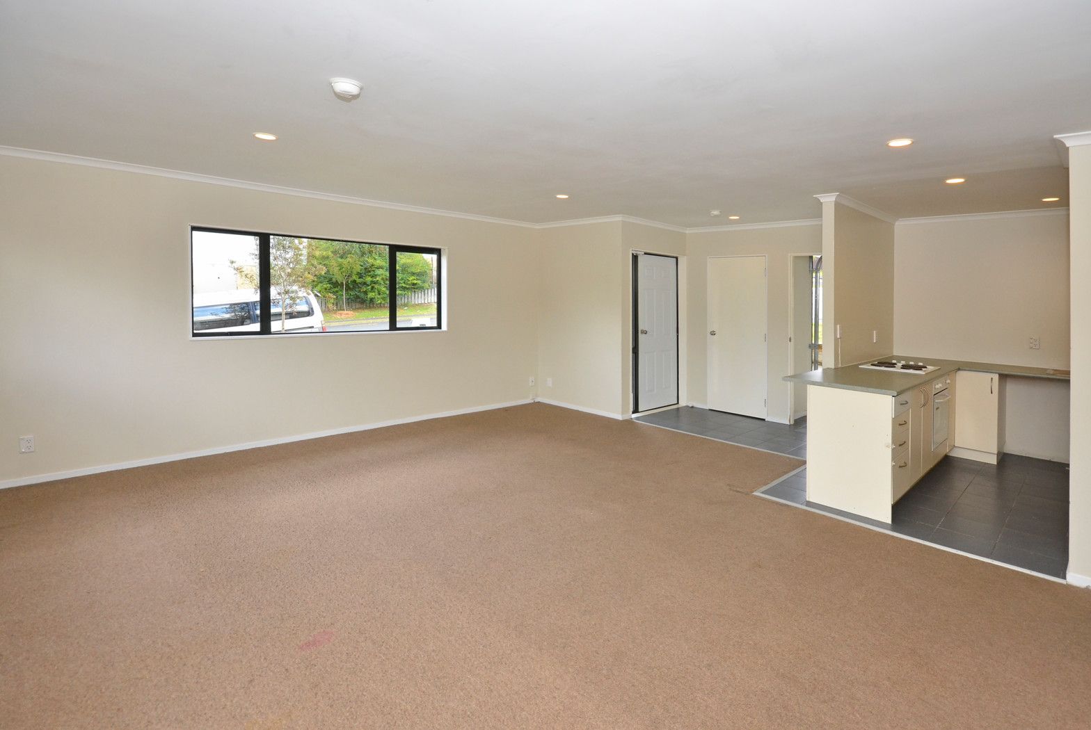 35 Garton Drive, MASSEY, Waitakere City