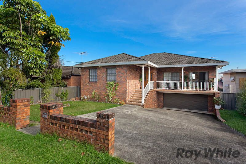 9 Highland Avenue, ROSELANDS, NSW 2196