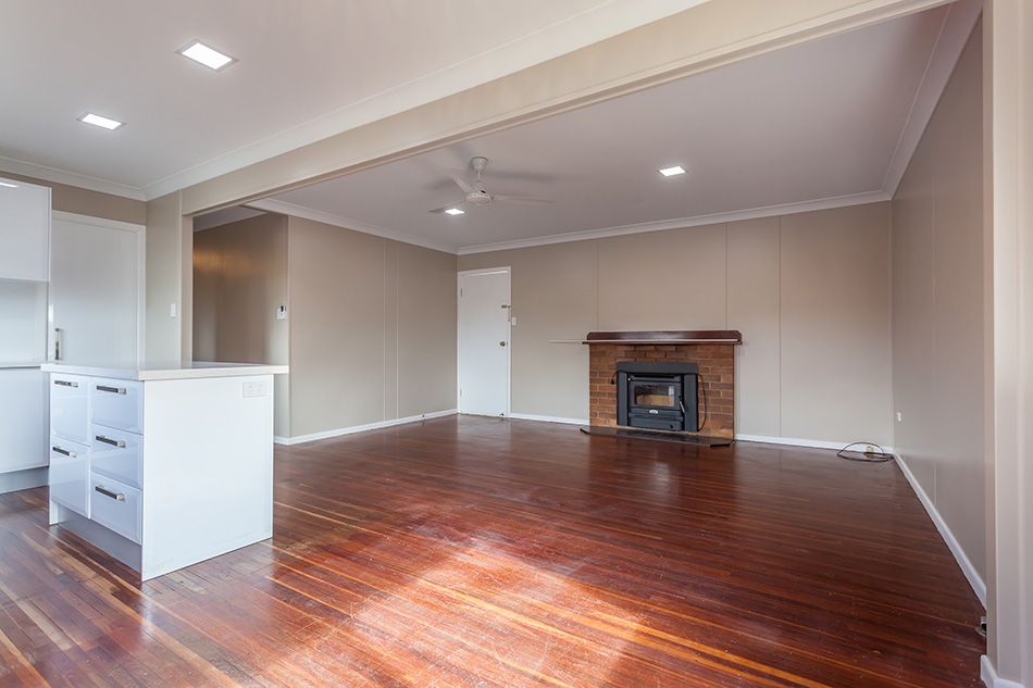 11 Jonathan Street, Rockville, QLD 4350