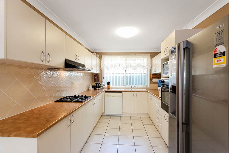 6 Moruya Link, ALBION PARK, NSW 2527