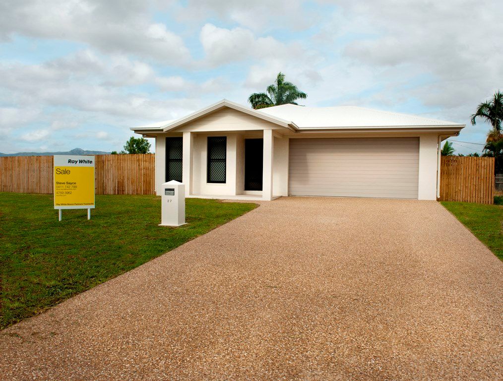 27 Heather Avenue, RASMUSSEN QLD 4815