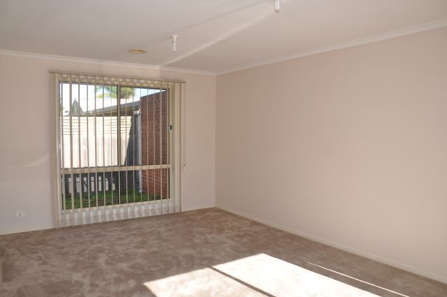 9b Allwyn Crescent, MILL PARK, VIC 3082
