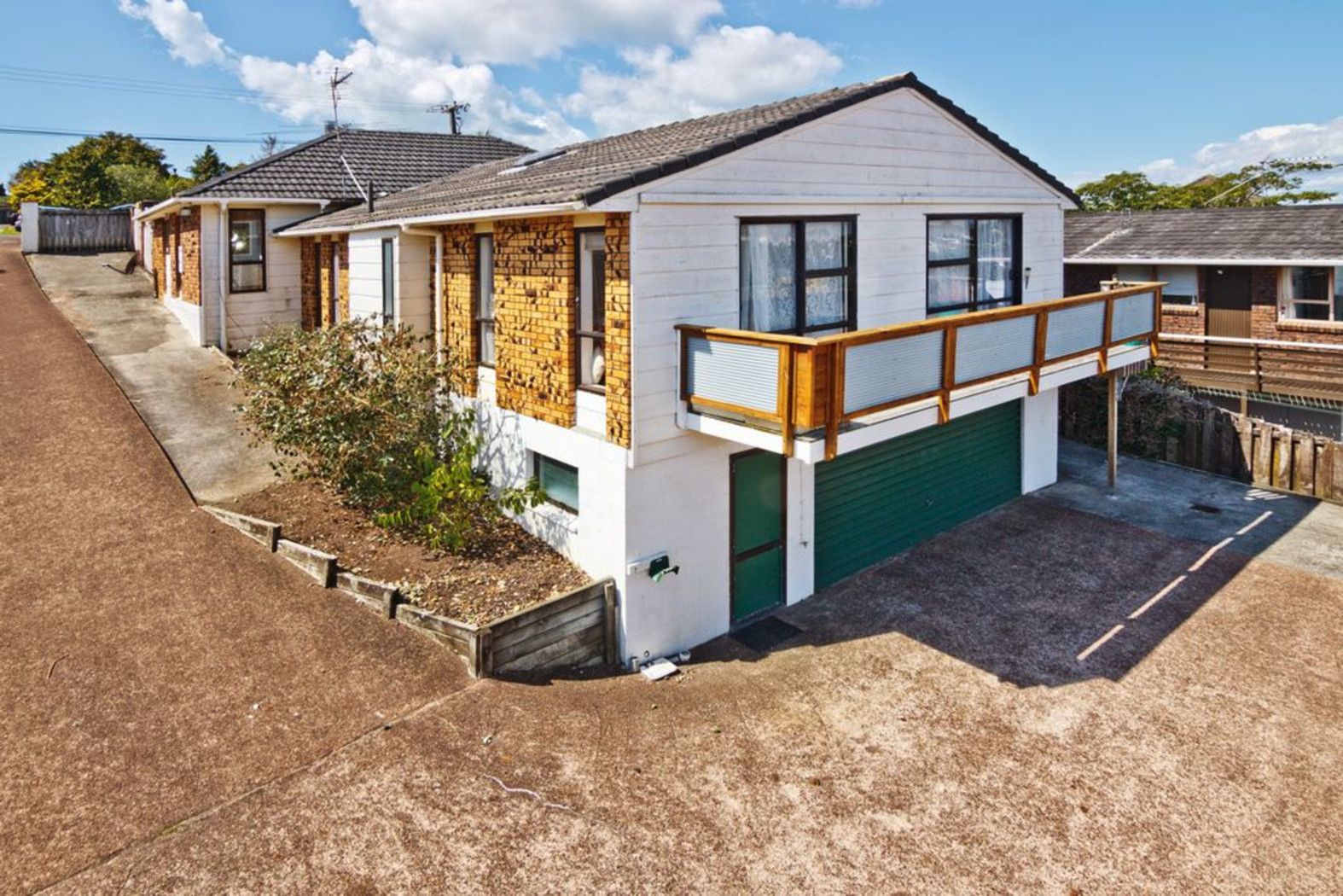 39 Monarch Avenue, HILLCREST, North Shore City