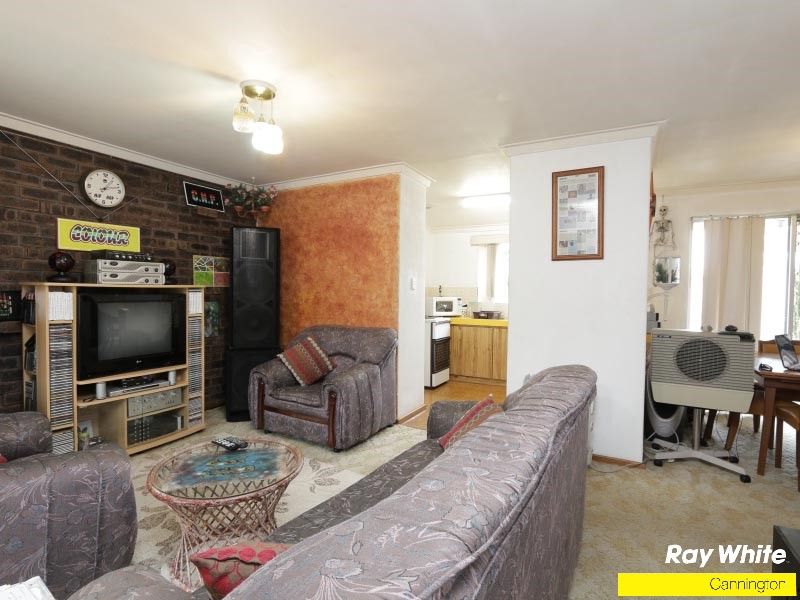 27 Dealy Close, CANNINGTON, WA 6107