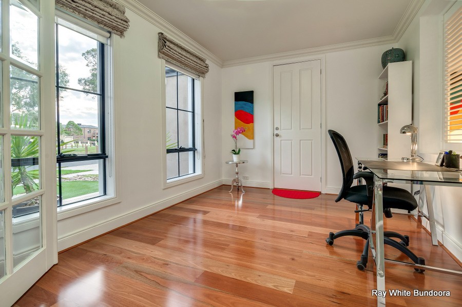 4 Satin Street, BUNDOORA, VIC 3083