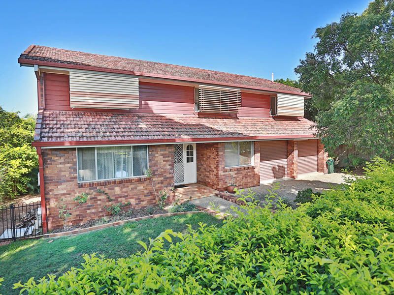 28 Yalumba Street, CARSELDINE, QLD 4034