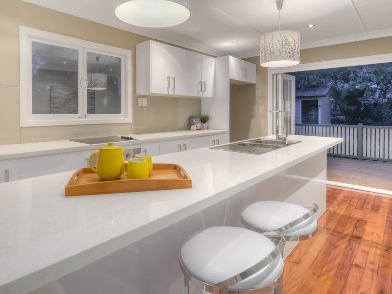 18 Glenhaven Street, KEDRON, QLD 4031