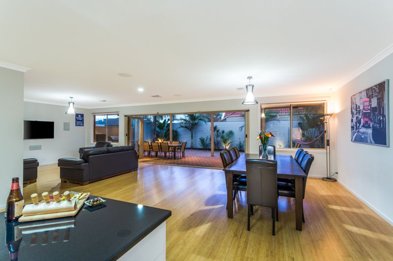 1 Bolton Street, MANSFIELD PARK, SA 5012