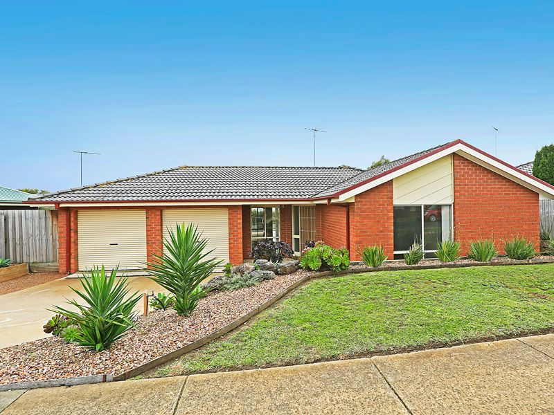 30 Shiraz Drive, WAURN PONDS, VIC 3216