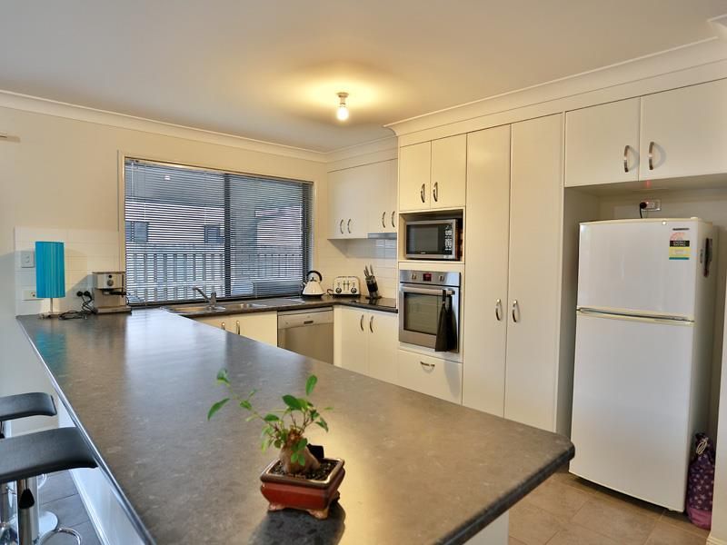 55 Petrie Crescent, ASPLEY, QLD 4034