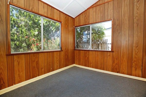 33 Sixth Avenue, SOUTH TOWNSVILLE, QLD 4810