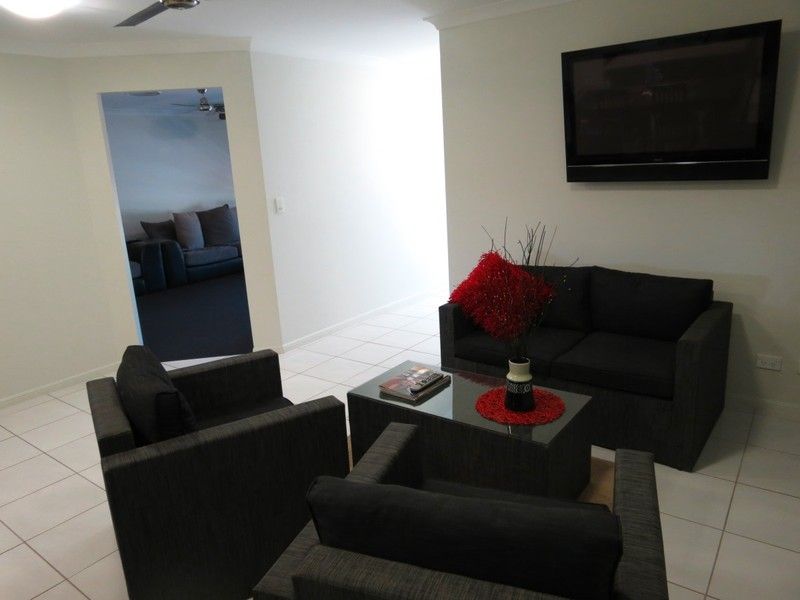 26 Lakeside Drive, EMERALD, QLD 4720