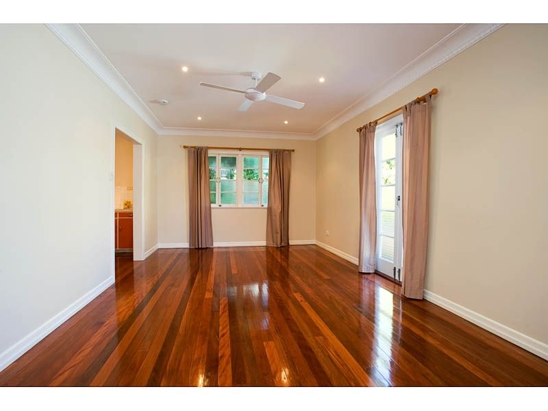 98 Hertford Street, UPPER MOUNT GRAVATT, QLD 4122