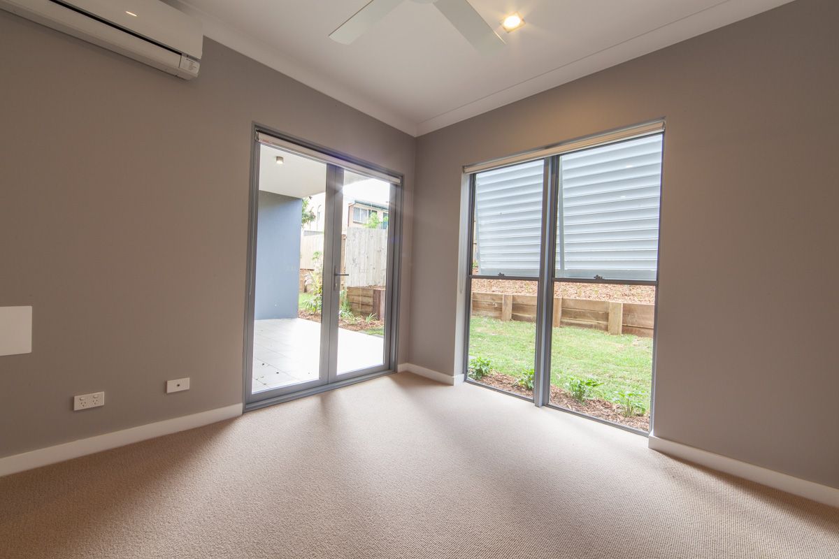 2/66 Overend Street, NORMAN PARK, QLD 4170