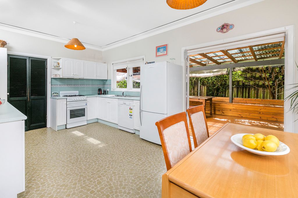 22b Grover Avenue, CROMER NSW 2099