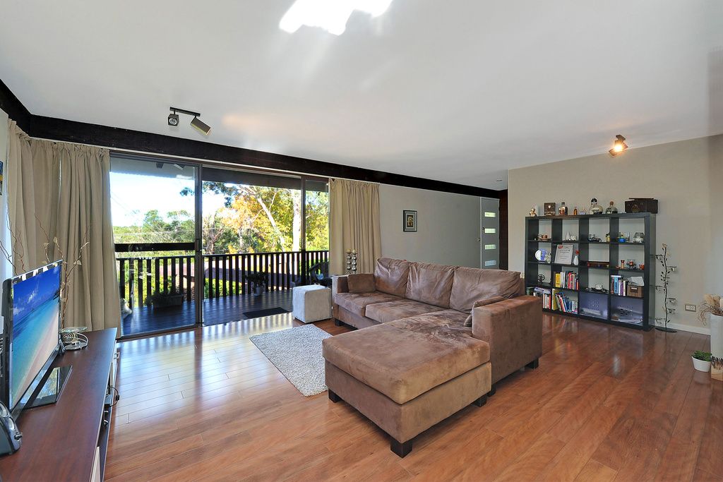 90 Duneba Drive, WESTLEIGH, NSW 2120