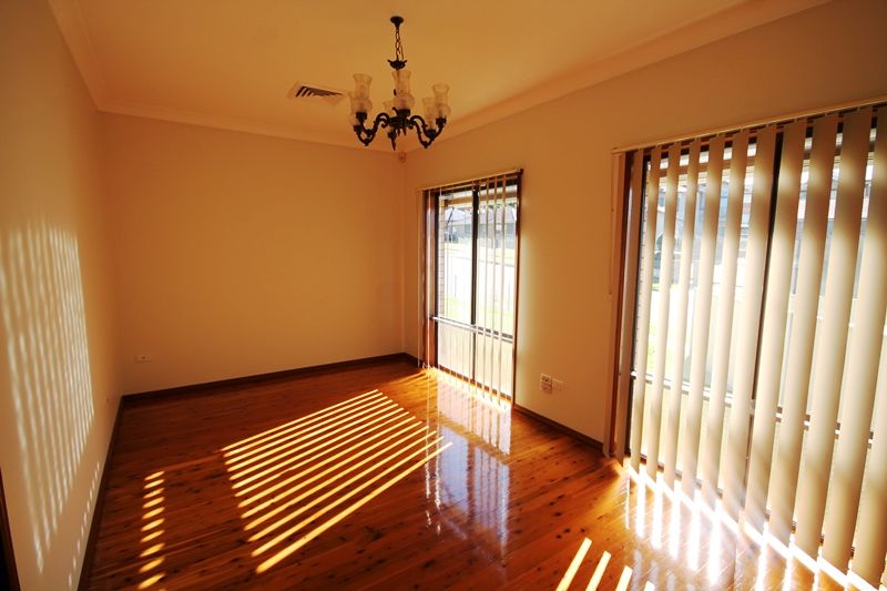 BOSSLEY PARK, NSW 2176