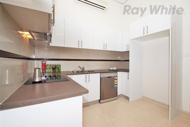 1A/3 Wardens Walk, COBURG, VIC 3058