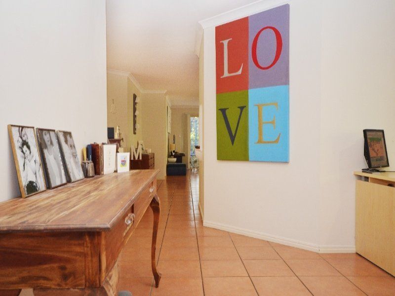 32 Callitris Crescent, MARCUS BEACH QLD 4573