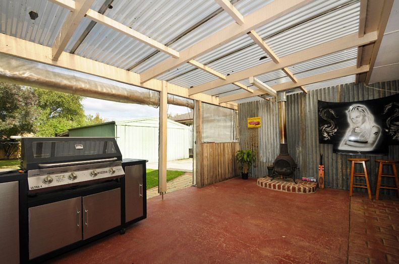 6 Rainbow Court, PEARCEDALE, VIC 3912