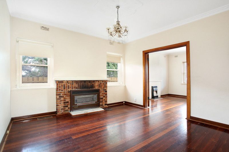 2/24 Crosbie Road, MURRUMBEENA, VIC 3163