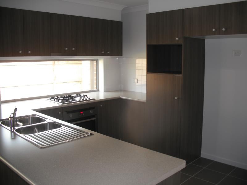11 Windamere Street, WARNER, QLD 4500