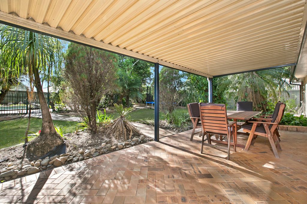 16 Eridani Court, THORNLANDS QLD 4164