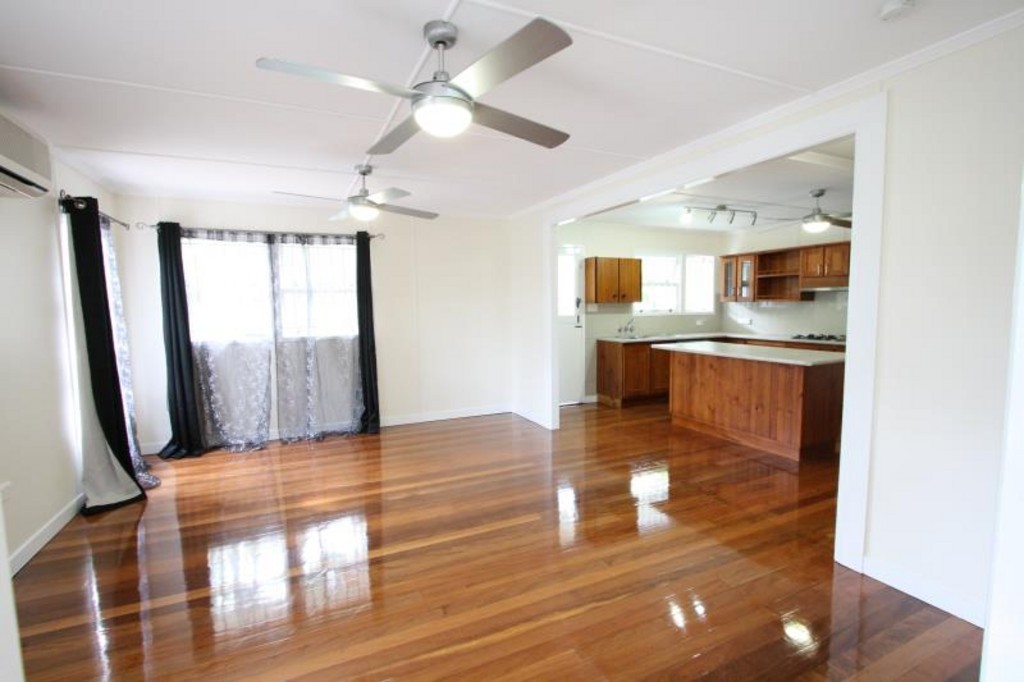 62 Dunrod Street, HOLLAND PARK WEST, QLD 4121