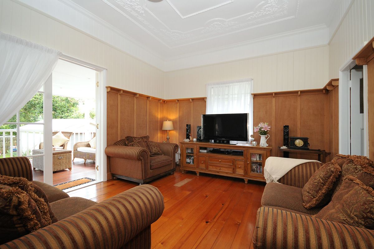 49 Hume Street, NORTH TOOWOOMBA, QLD 4350