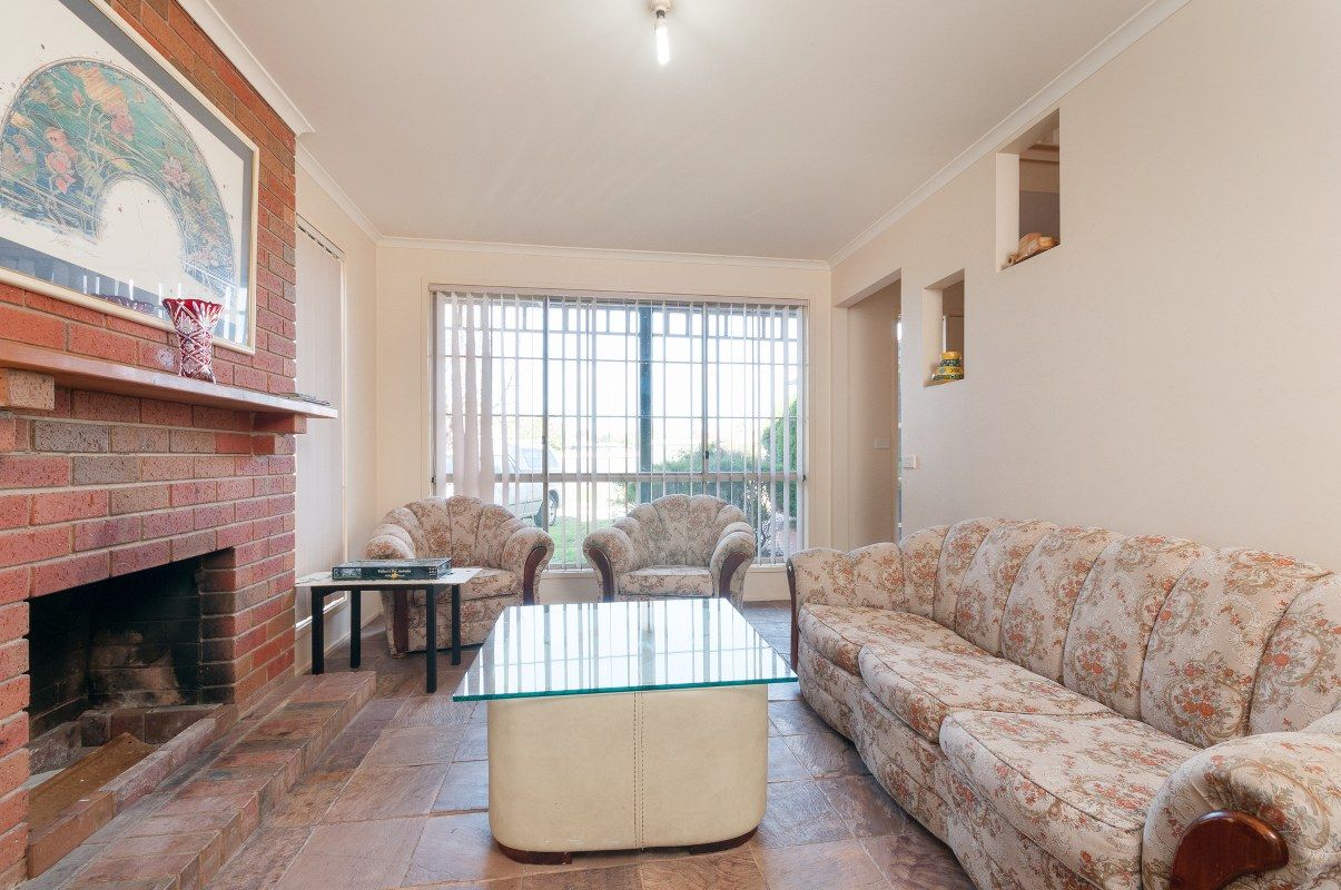 3 Howson Place, ROXBURGH PARK, VIC 3064