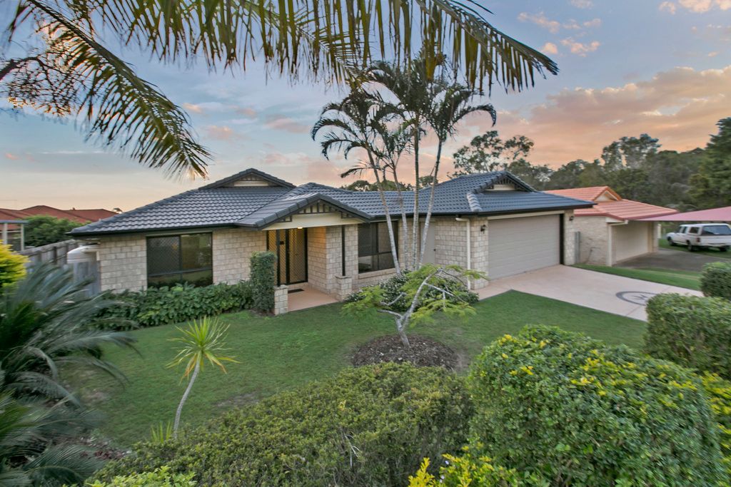 3 Victory Place, BIRKDALE QLD 4159