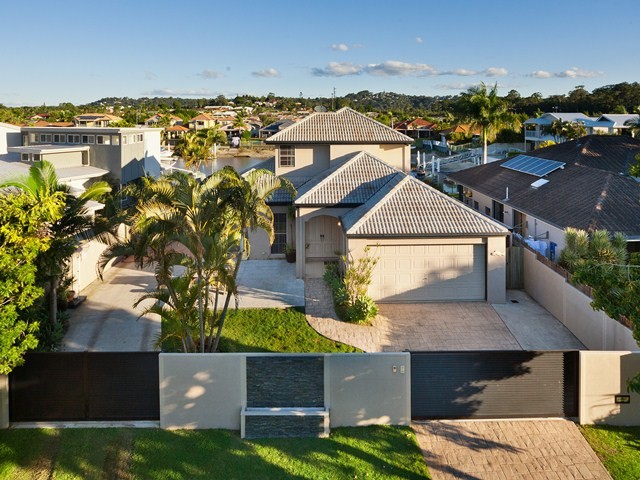 8 Plymouth Quay, MAROOCHYDORE, QLD 4558