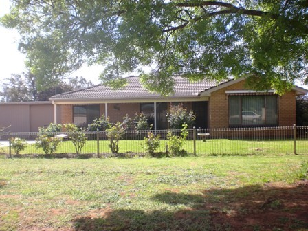 106 Pearce Street, HOWLONG, NSW 2643