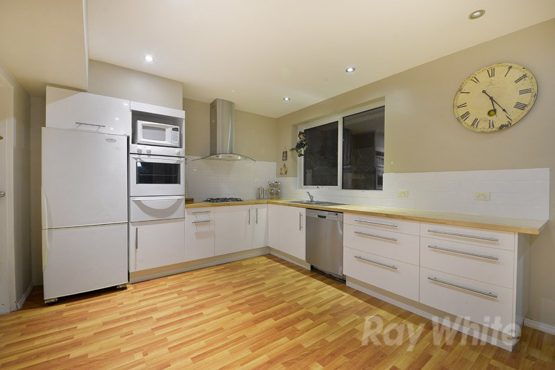 54 Thompson Road, UPWEY, VIC 3158