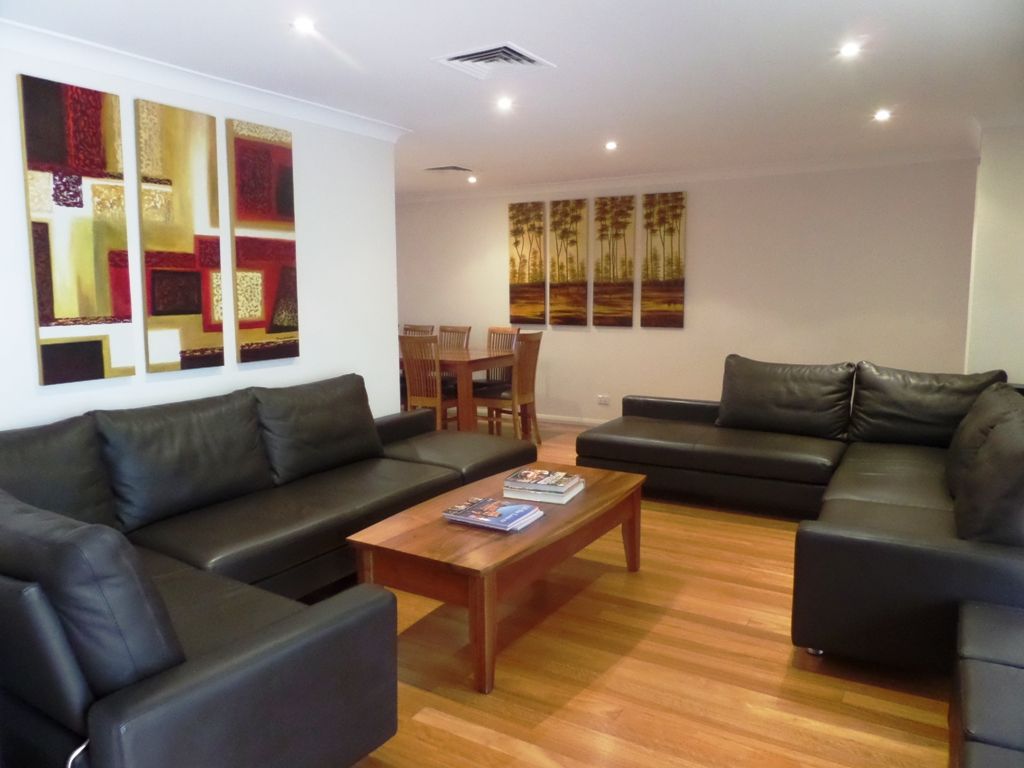 2 Cumberland Avenue, CASTLE HILL, NSW 2154