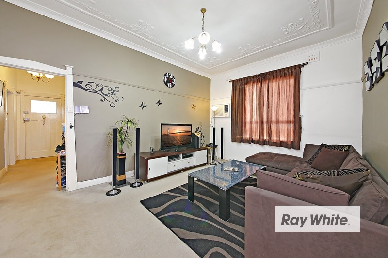8 Dewrang Street, LIDCOMBE, NSW 2141