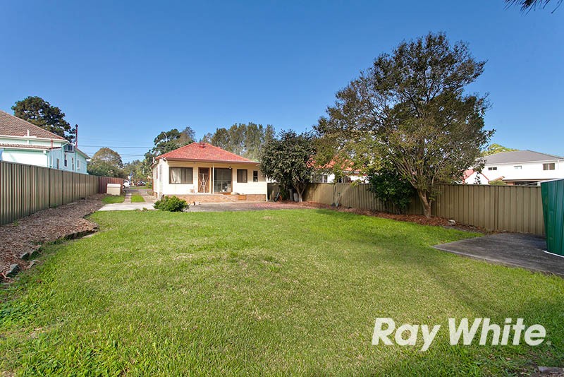 259 Bonds Road, RIVERWOOD, NSW 2210