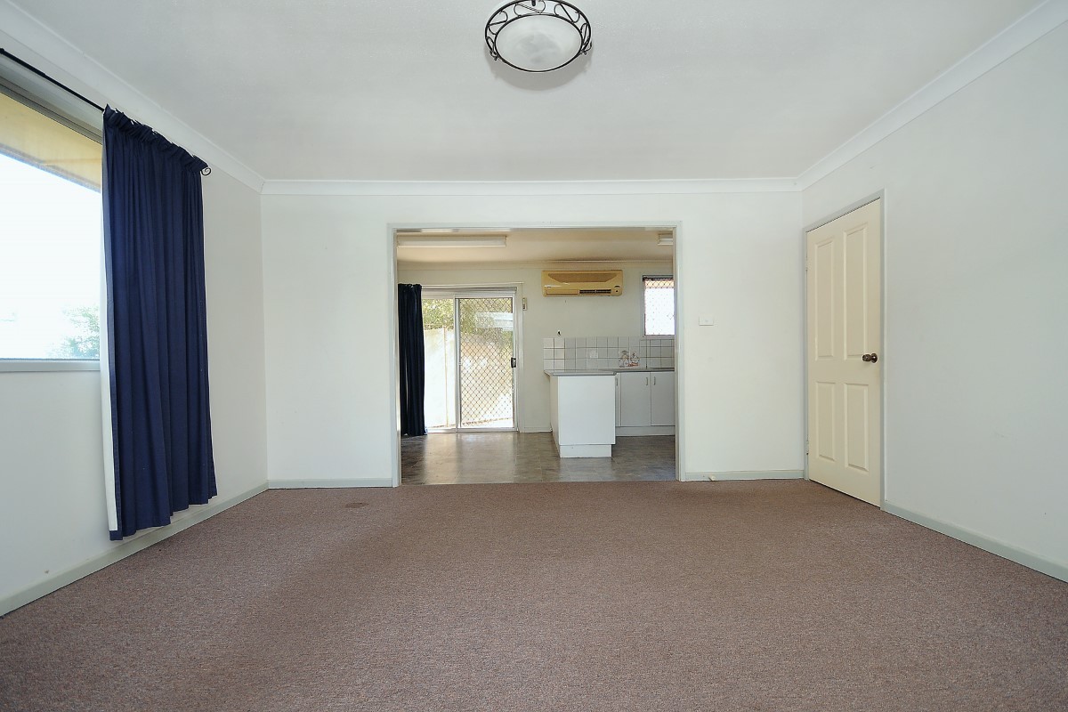 145 Curzon Street, RANGEVILLE, QLD 4350