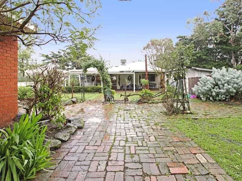 50 McCanns Lane, FYANSFORD, VIC 3221