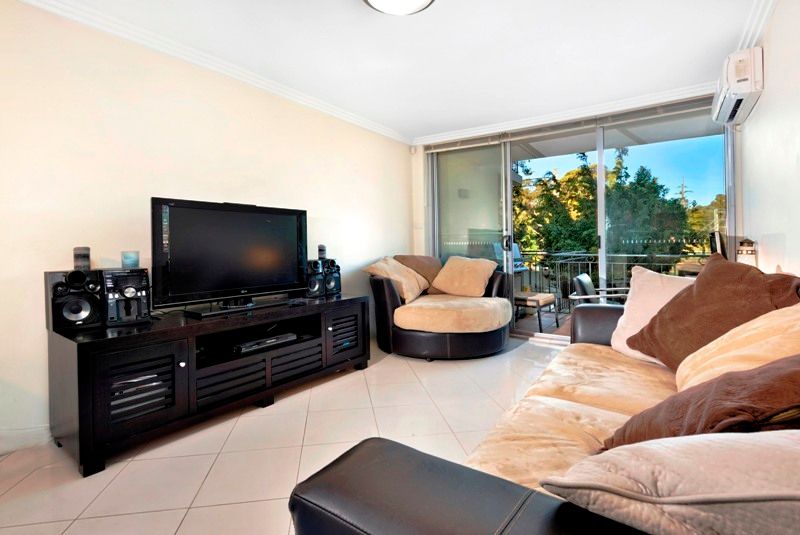 9-11 PITT Street, MORTDALE, NSW 2223