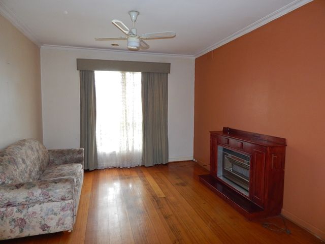 39 Taylor Avenue, RESERVOIR, VIC 3073