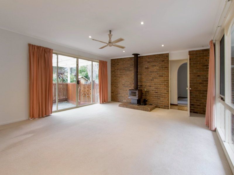 3 Buxton Crescent, FRANKSTON, VIC 3199