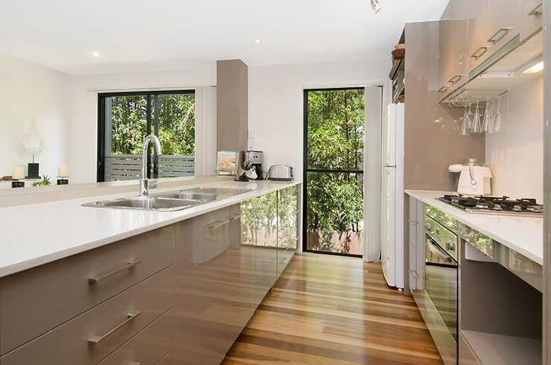 4/24 Windsor Street, HAMILTON, QLD 4007